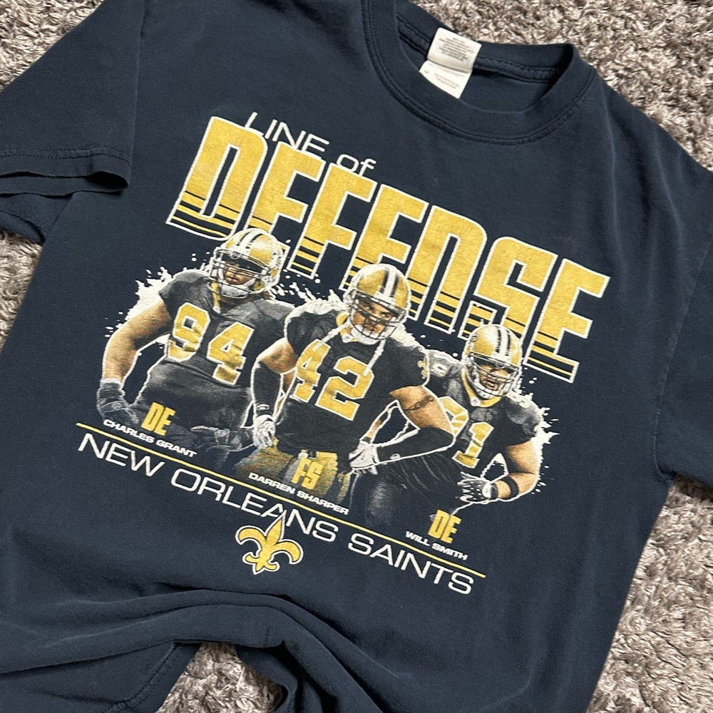 2000s New Orleans Saints Graphic Shirt
